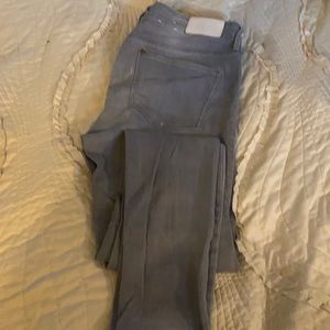 Flattering Light Gray H&M Highwaist Skinny Jeans